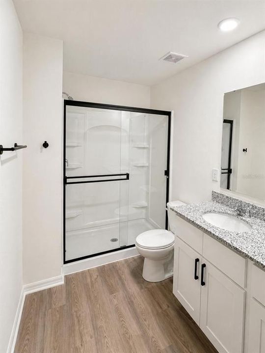 For Sale: $289,900 (3 beds, 2 baths, 1570 Square Feet)