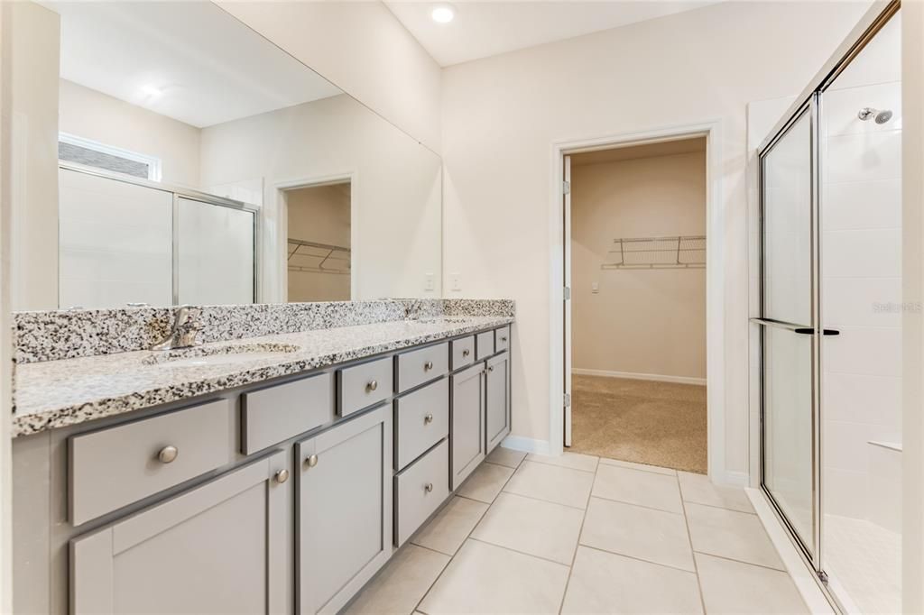 For Rent: $2,500 (3 beds, 2 baths, 1722 Square Feet)