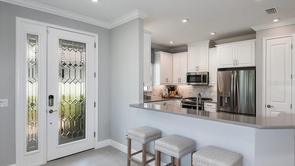 Active With Contract: $521,028 (2 beds, 2 baths, 1533 Square Feet)