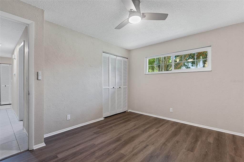 For Sale: $334,900 (3 beds, 2 baths, 1633 Square Feet)