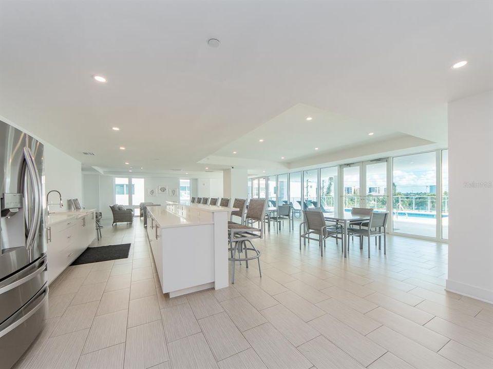 For Rent: $14,500 (3 beds, 3 baths, 2618 Square Feet)