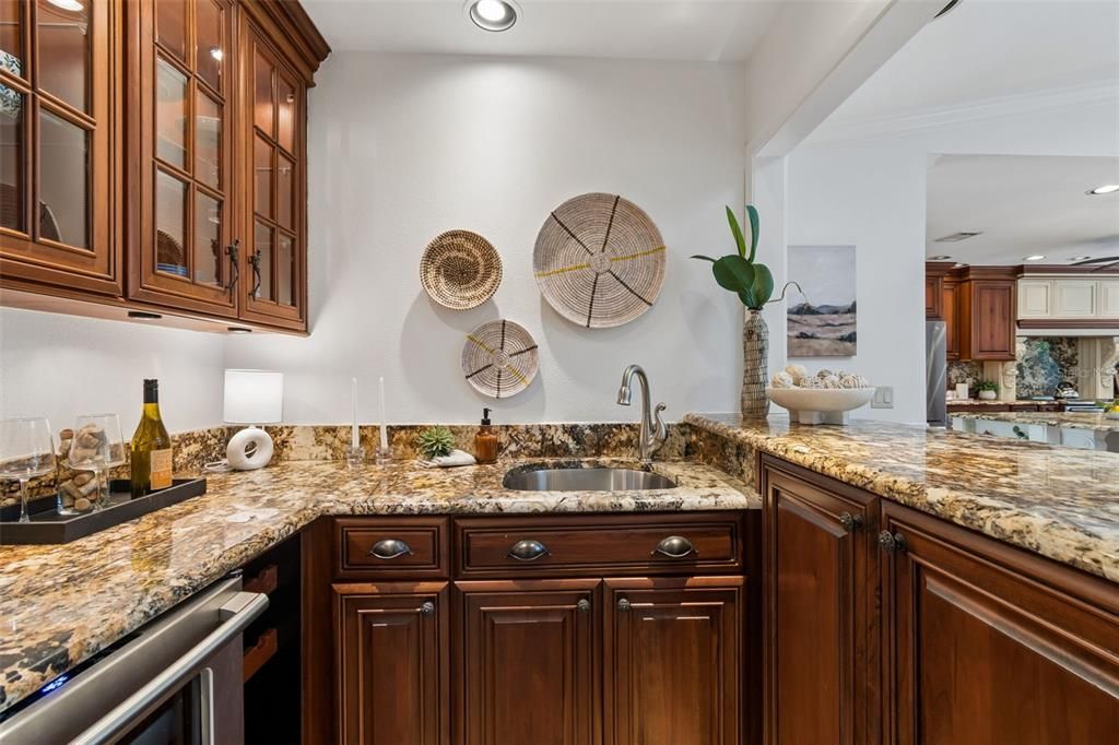 For Sale: $799,000 (4 beds, 3 baths, 2979 Square Feet)