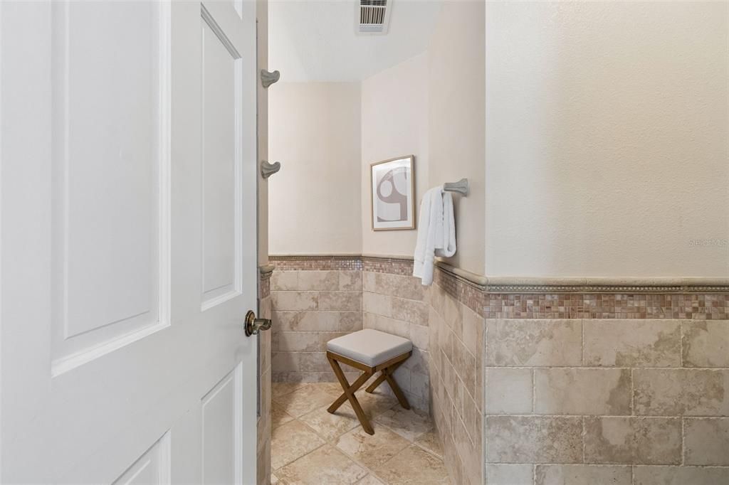 For Sale: $799,000 (4 beds, 3 baths, 2979 Square Feet)