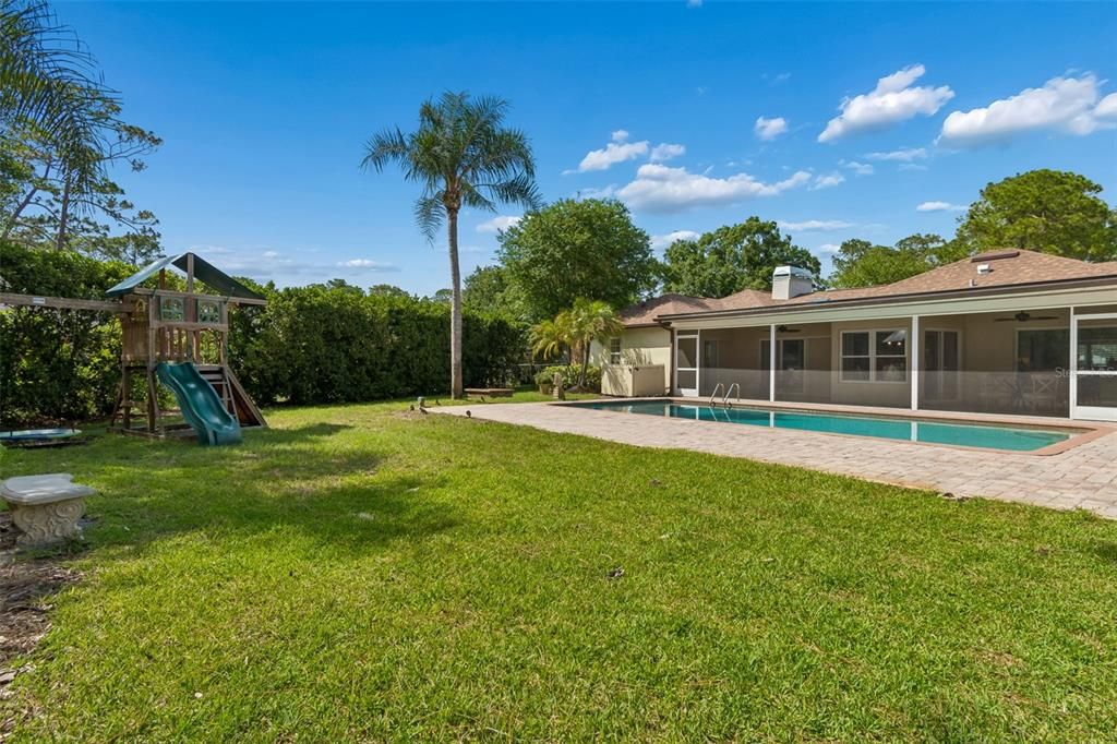 For Sale: $799,000 (4 beds, 3 baths, 2979 Square Feet)