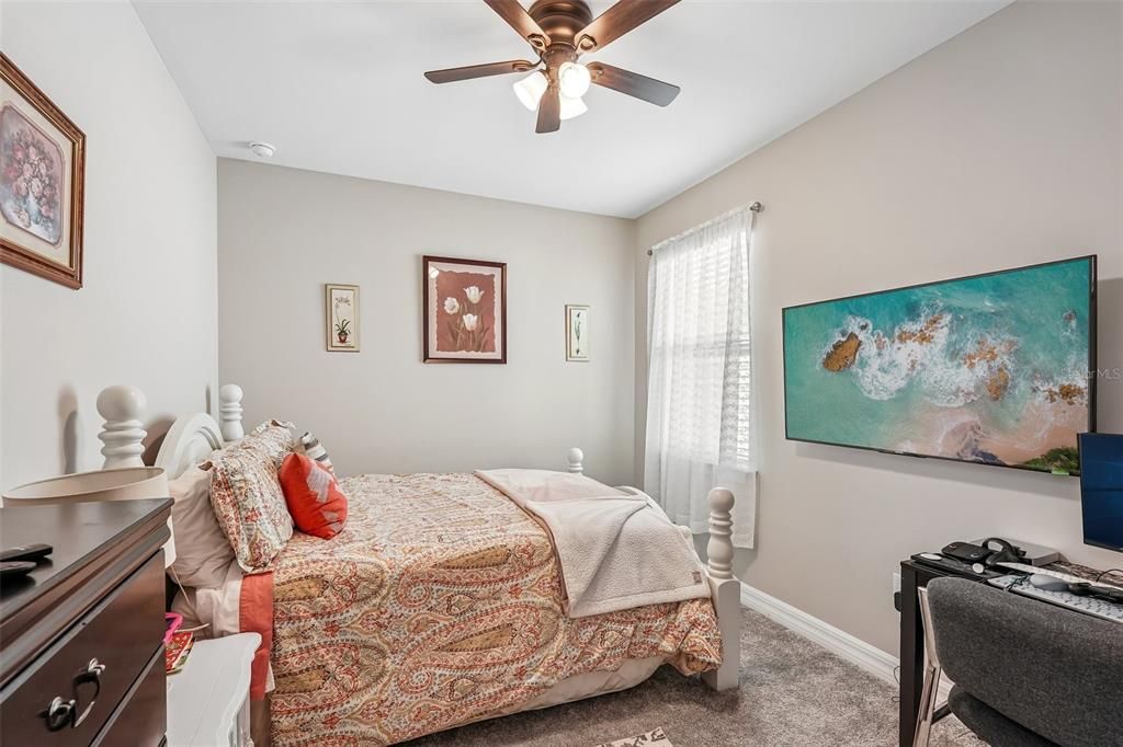For Sale: $415,000 (3 beds, 2 baths, 2215 Square Feet)