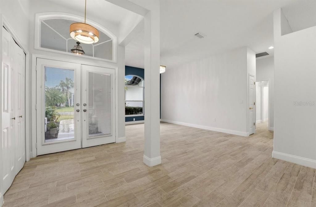 For Sale: $675,500 (3 beds, 2 baths, 2320 Square Feet)