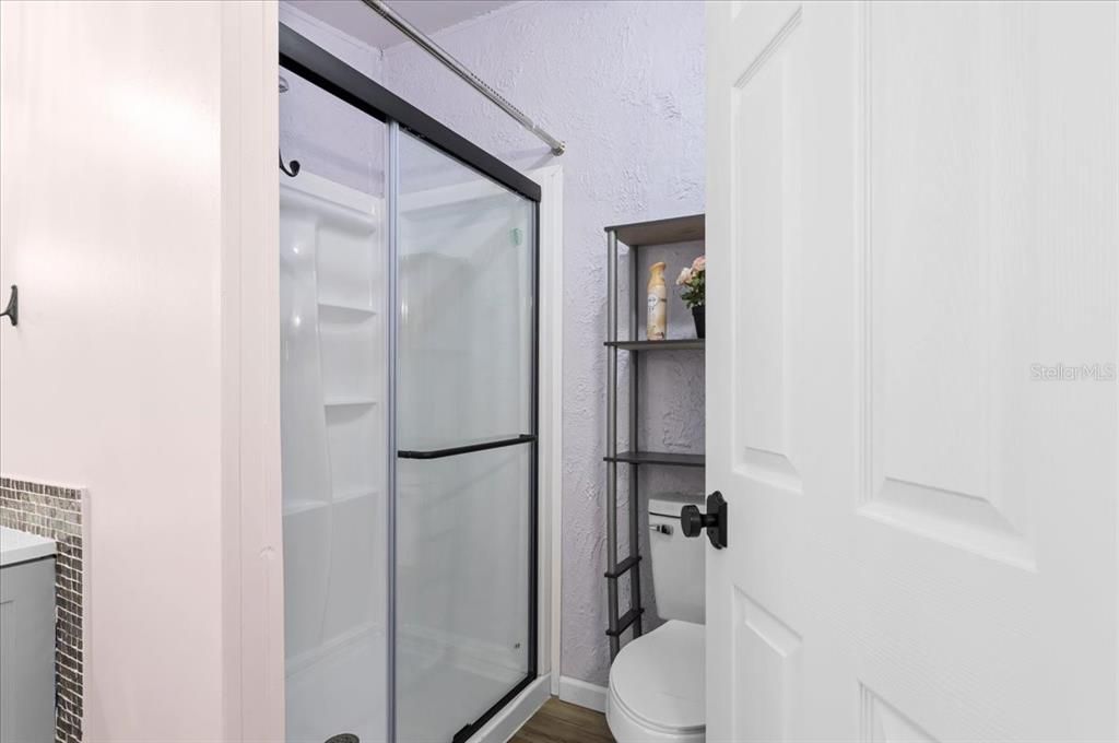 For Sale: $235,000 (3 beds, 2 baths, 1680 Square Feet)
