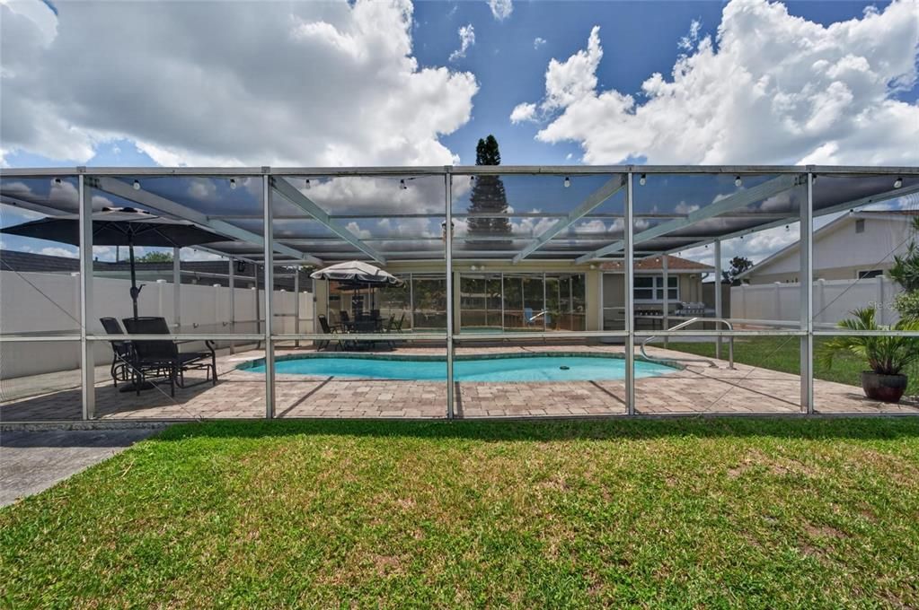 Activo con contrato: $340,000 (2 camas, 2 baños, 1292 Pies cuadrados)
