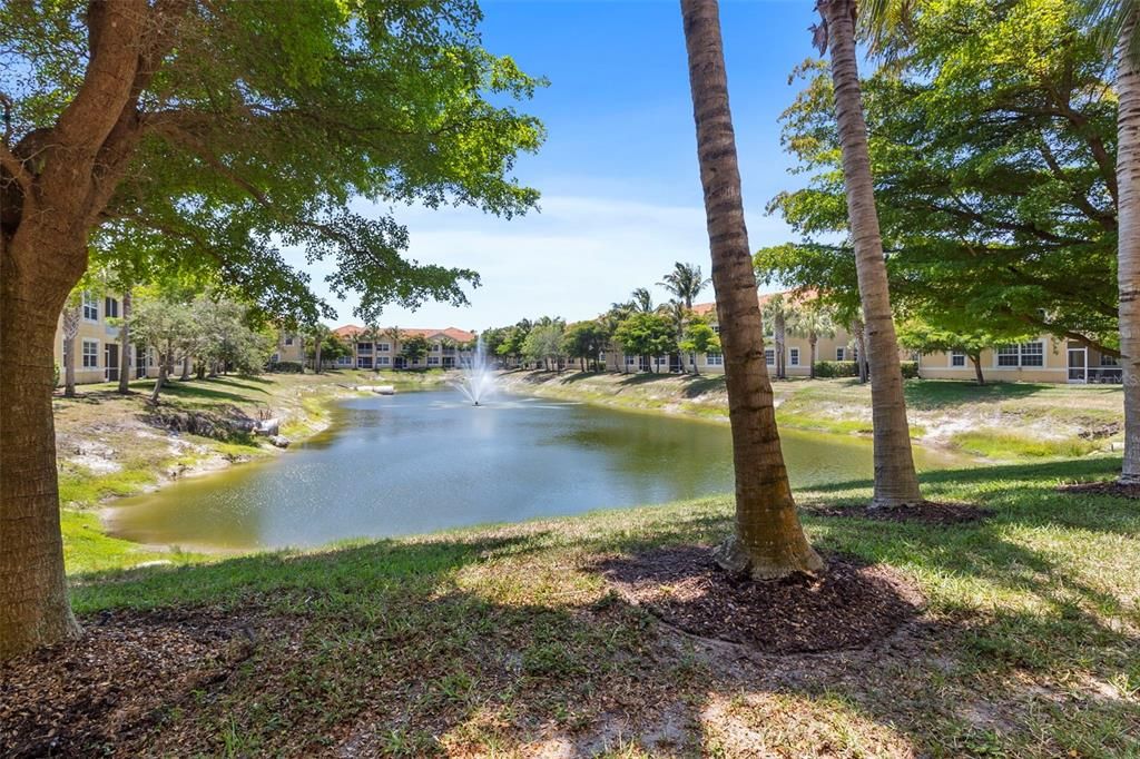 For Sale: $345,000 (2 beds, 2 baths, 1449 Square Feet)