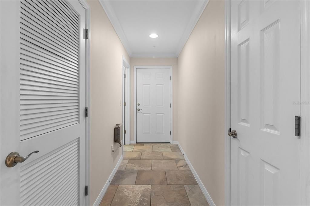 For Sale: $345,000 (2 beds, 2 baths, 1449 Square Feet)
