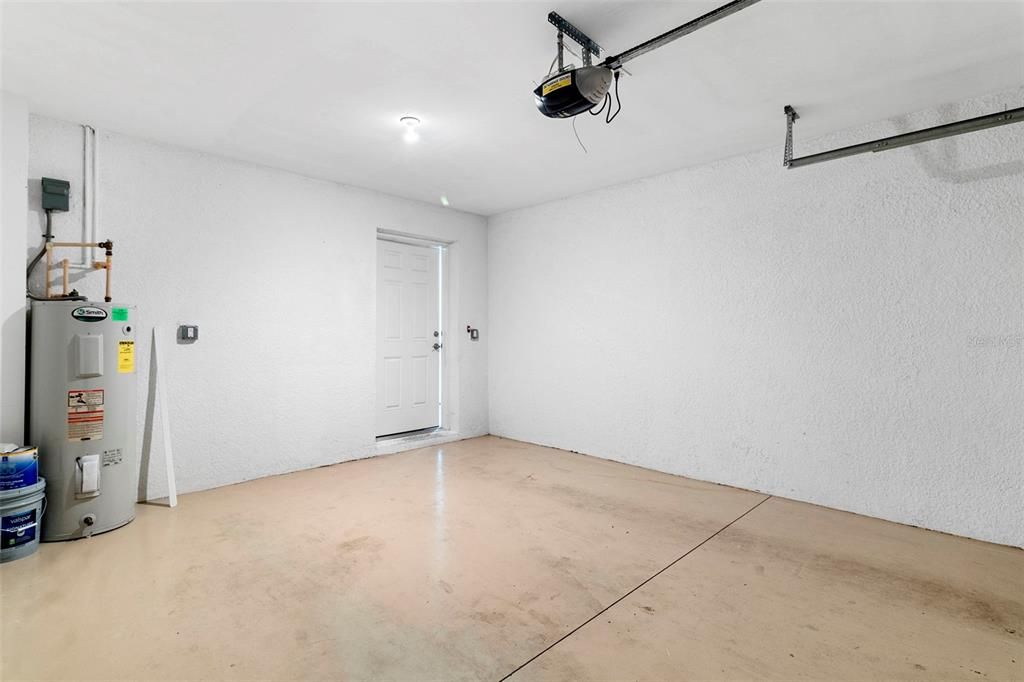 For Sale: $345,000 (2 beds, 2 baths, 1449 Square Feet)