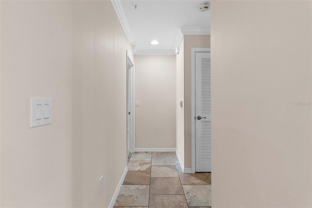 For Sale: $345,000 (2 beds, 2 baths, 1449 Square Feet)