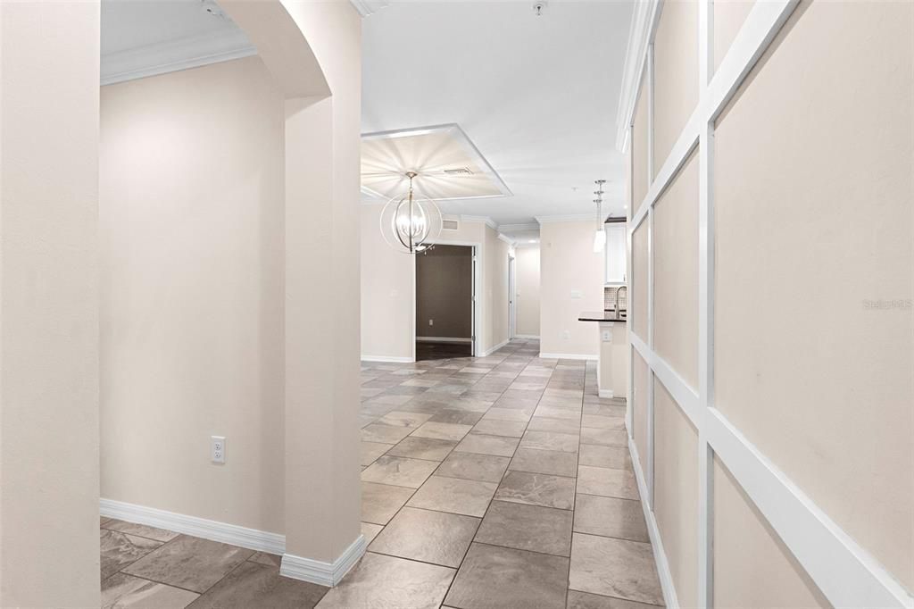 For Sale: $345,000 (2 beds, 2 baths, 1449 Square Feet)
