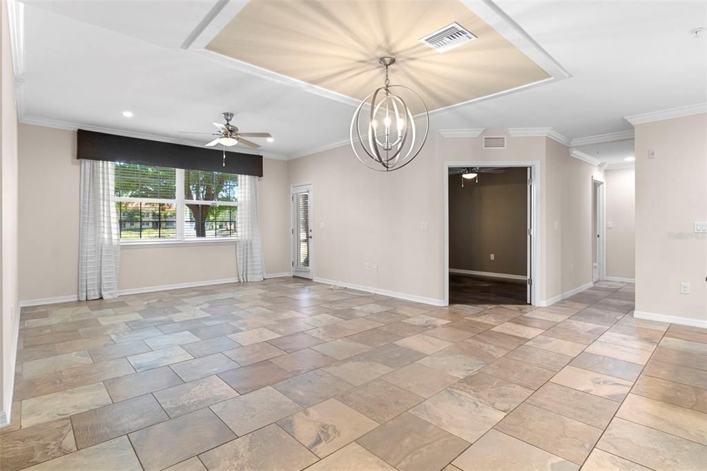 For Sale: $345,000 (2 beds, 2 baths, 1449 Square Feet)