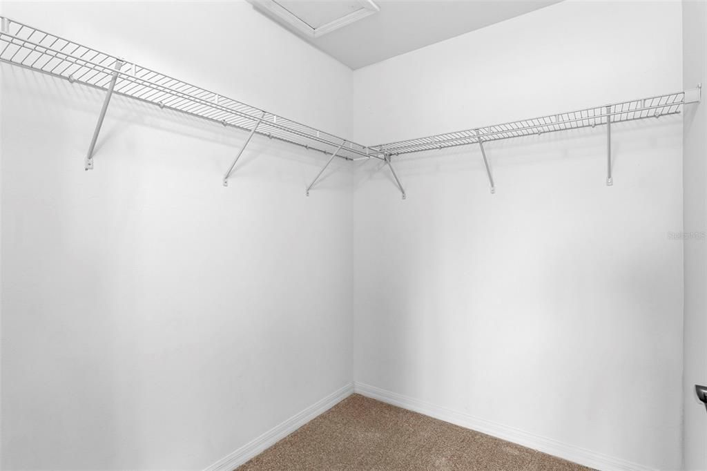 For Sale: $345,000 (2 beds, 2 baths, 1449 Square Feet)