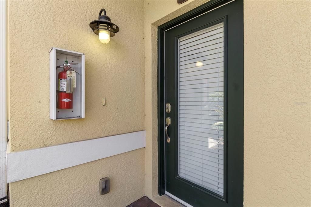 For Sale: $345,000 (2 beds, 2 baths, 1449 Square Feet)