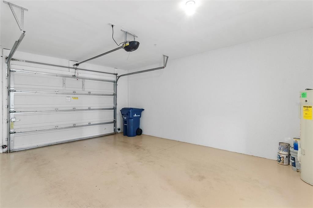 For Sale: $345,000 (2 beds, 2 baths, 1449 Square Feet)
