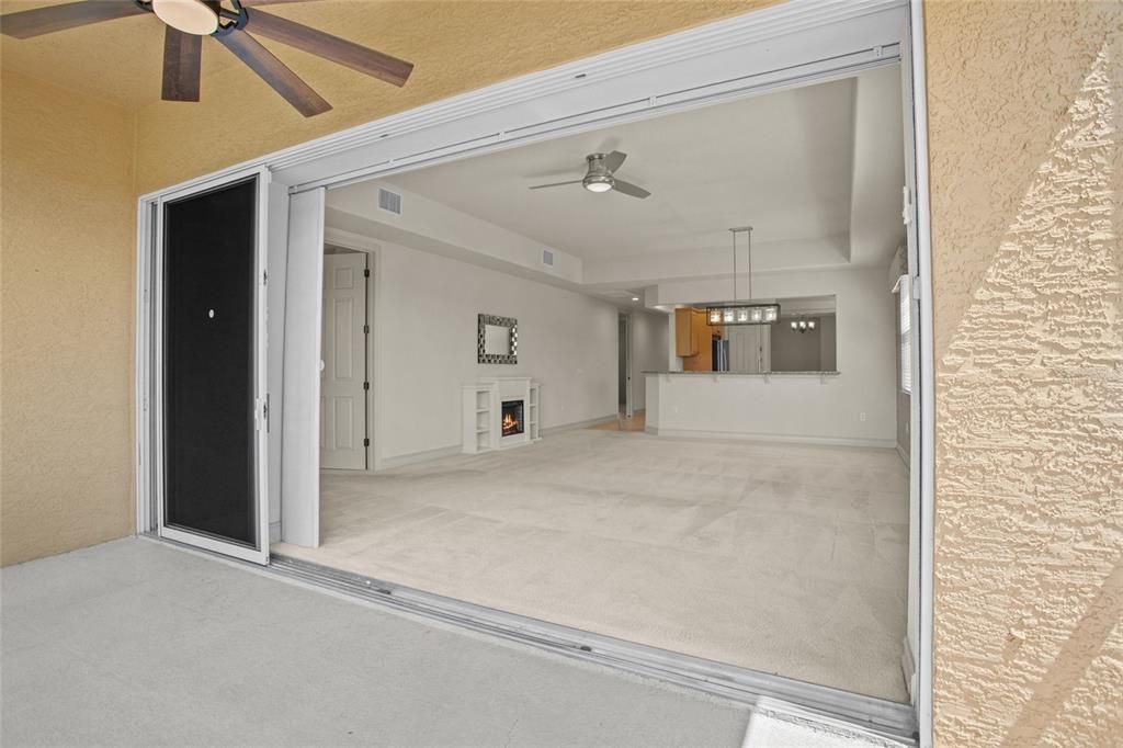 В аренду: $2,400 (2 спален, 2 ванн, 2031 Квадратных фут)