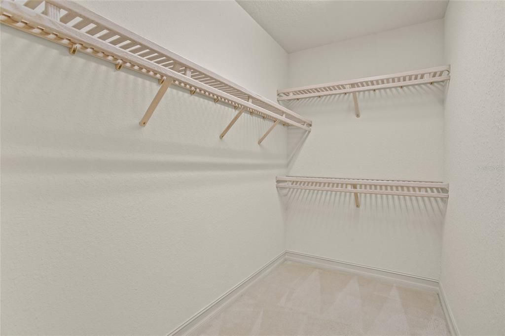 В аренду: $2,400 (2 спален, 2 ванн, 2031 Квадратных фут)