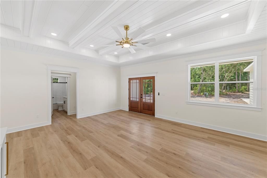 На продажу: $449,900 (3 спален, 2 ванн, 1627 Квадратных фут)