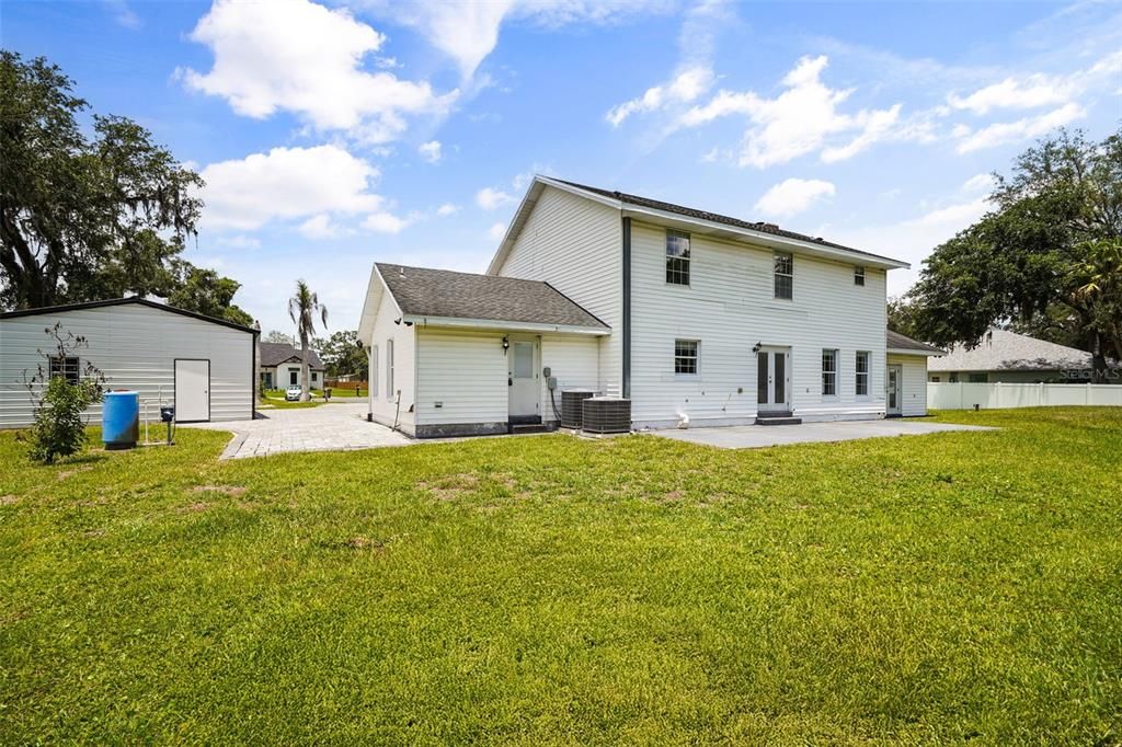 En Venta: $539,000 (4 camas, 2 baños, 2616 Pies cuadrados)