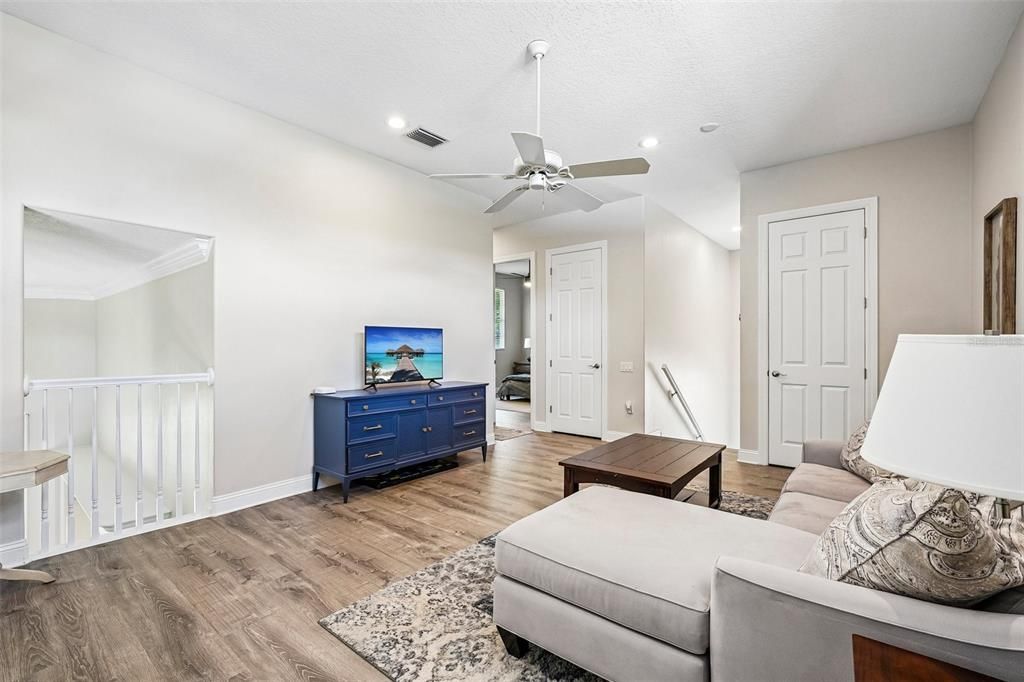 For Sale: $1,500,000 (5 beds, 4 baths, 3873 Square Feet)