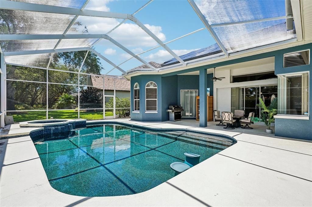 For Sale: $1,500,000 (5 beds, 4 baths, 3873 Square Feet)