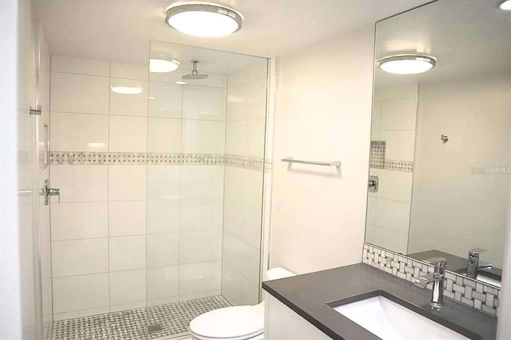 For Sale: $499,000 (2 beds, 2 baths, 1570 Square Feet)