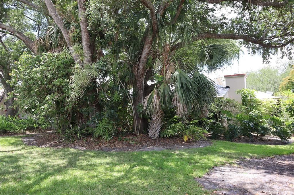 For Sale: $499,000 (2 beds, 2 baths, 1570 Square Feet)