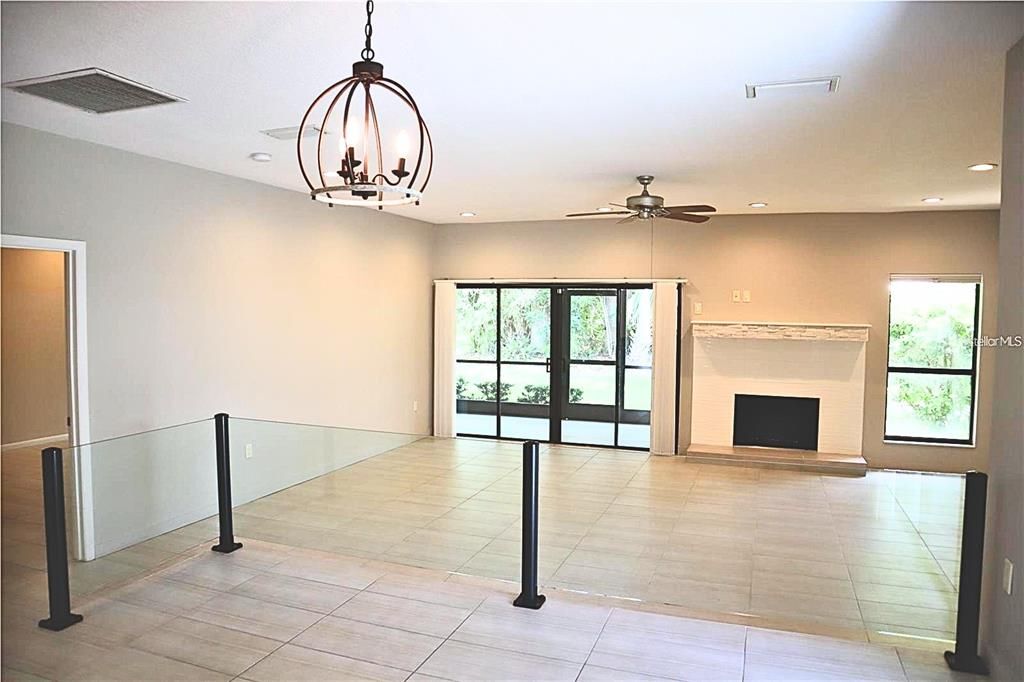 For Sale: $499,000 (2 beds, 2 baths, 1570 Square Feet)