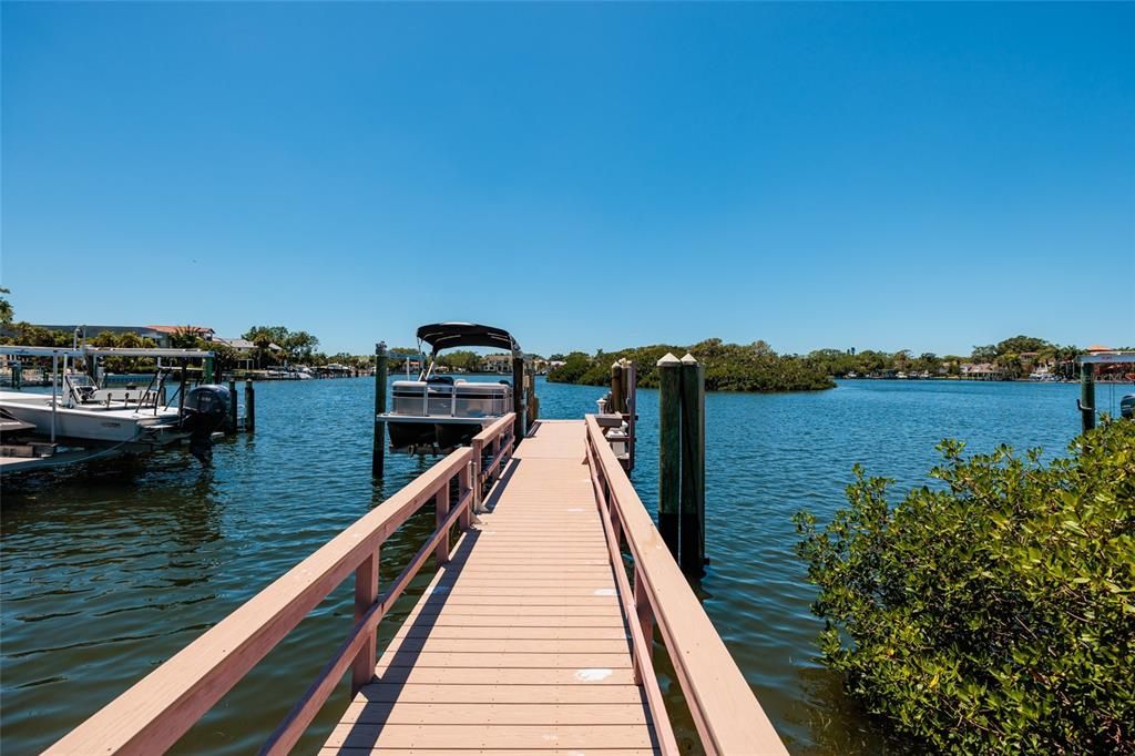 For Sale: $4,999,000 (3 beds, 3 baths, 3786 Square Feet)