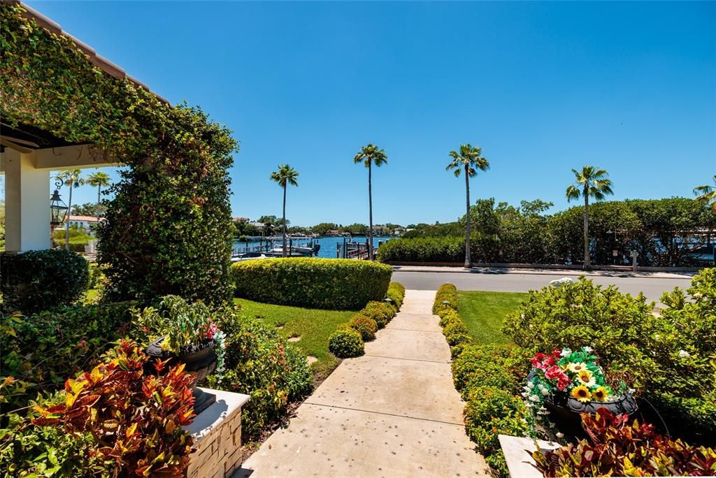 For Sale: $4,999,000 (3 beds, 3 baths, 3786 Square Feet)