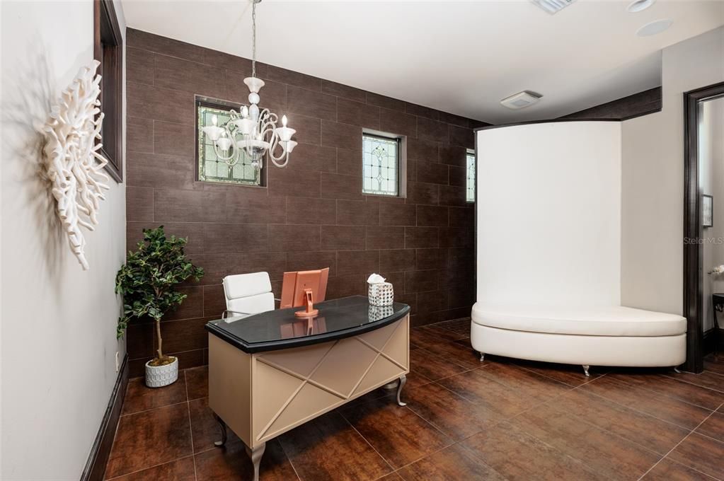 For Sale: $4,999,000 (3 beds, 3 baths, 3786 Square Feet)