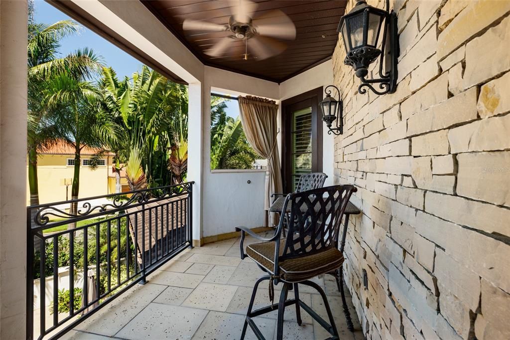 For Sale: $4,999,000 (3 beds, 3 baths, 3786 Square Feet)
