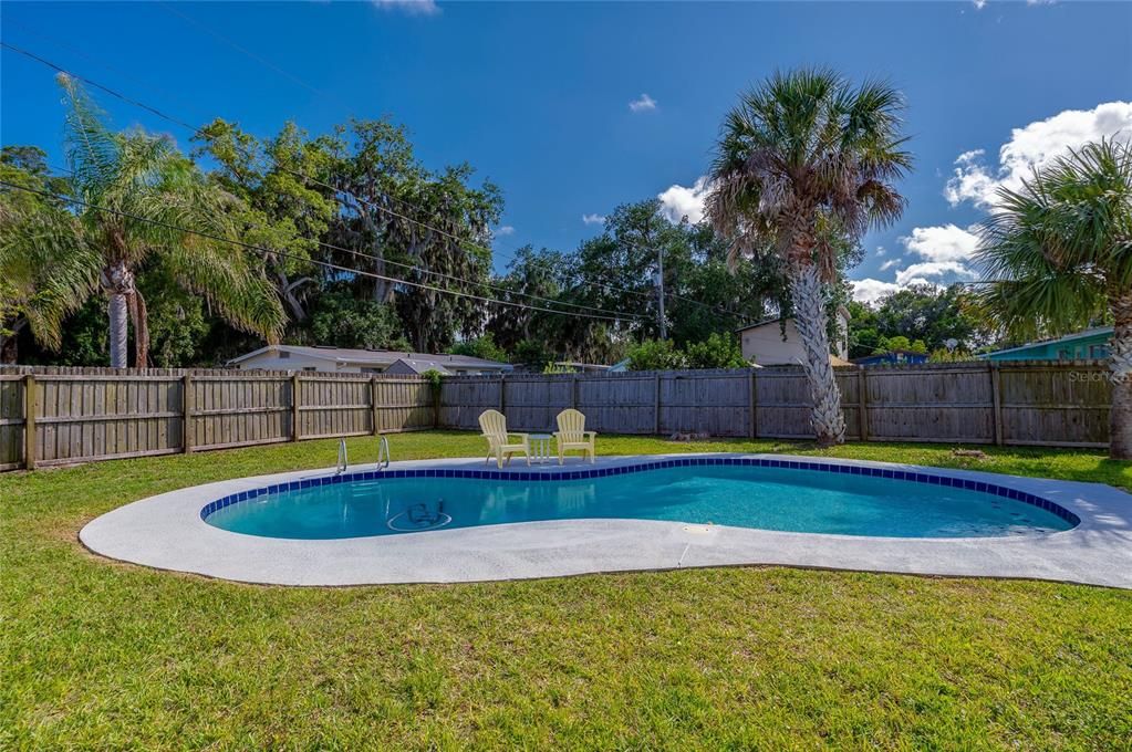 For Sale: $315,000 (3 beds, 1 baths, 1000 Square Feet)