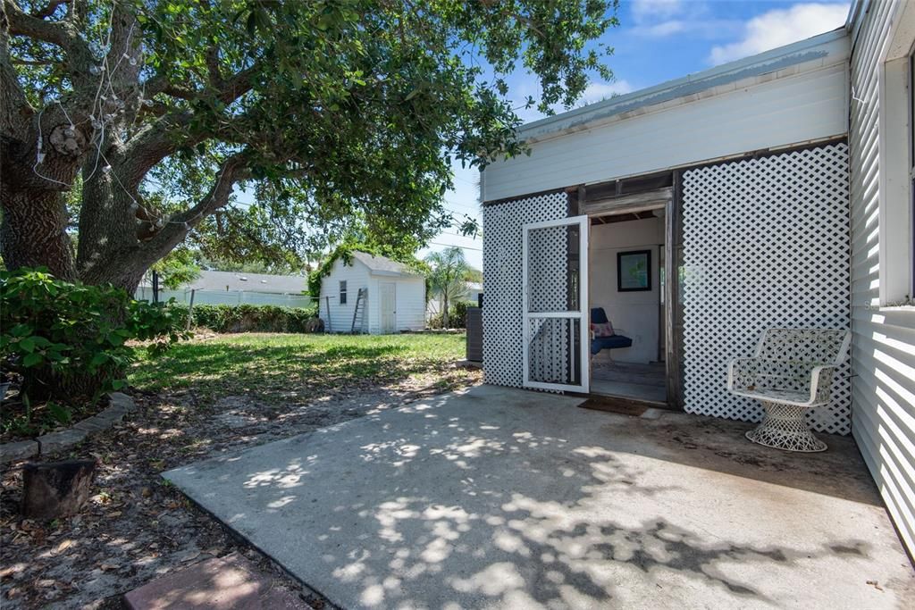 For Sale: $329,000 (3 beds, 2 baths, 1146 Square Feet)