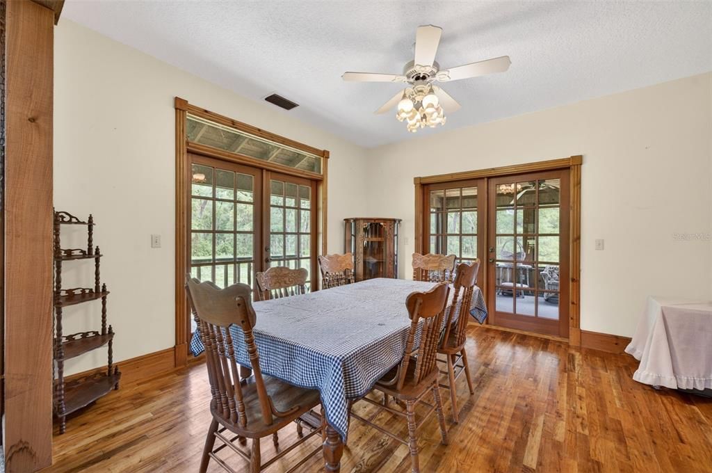 For Sale: $899,900 (4 beds, 2 baths, 3110 Square Feet)