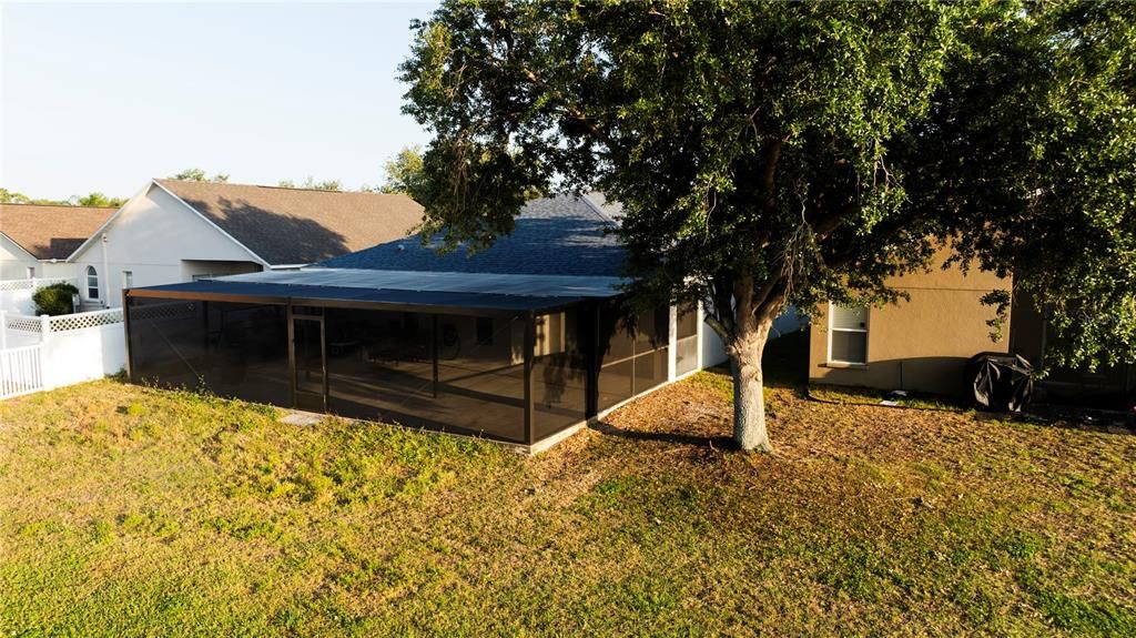 En Venta: $365,000 (4 camas, 2 baños, 2010 Pies cuadrados)