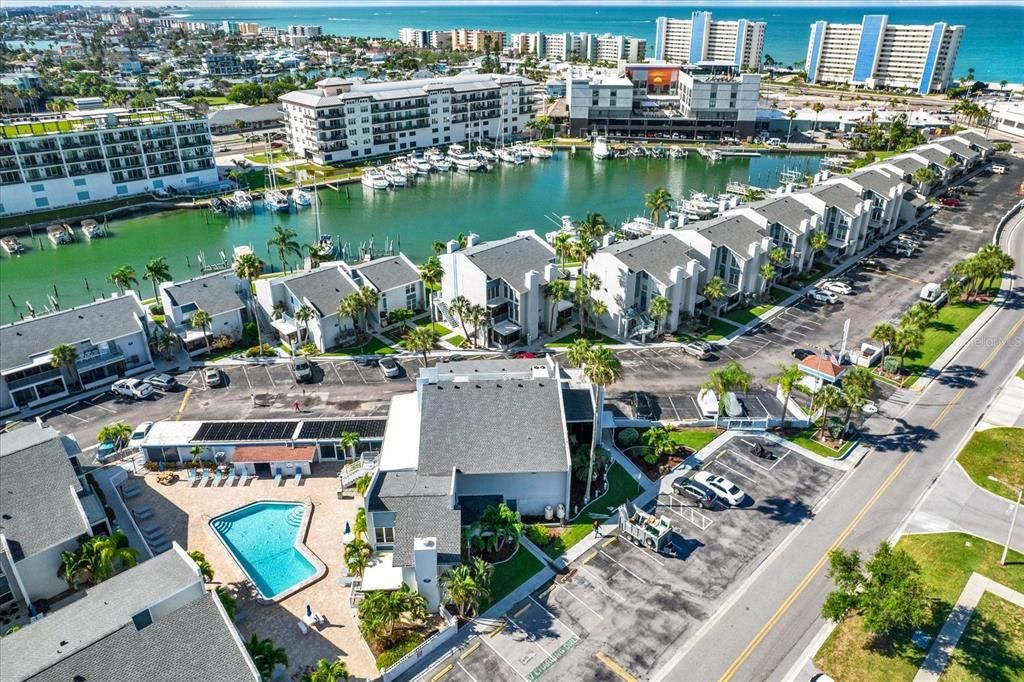 En Venta: $349,900 (1 camas, 1 baños, 755 Pies cuadrados)