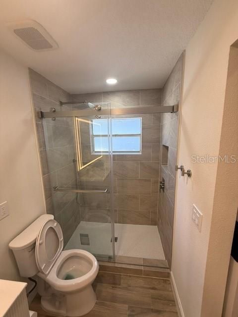 For Sale: $349,900 (3 beds, 2 baths, 1161 Square Feet)