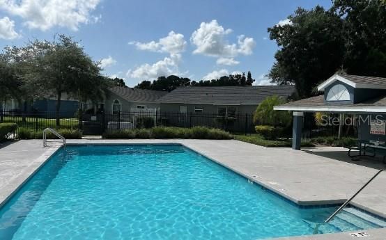 For Sale: $349,900 (3 beds, 2 baths, 1161 Square Feet)