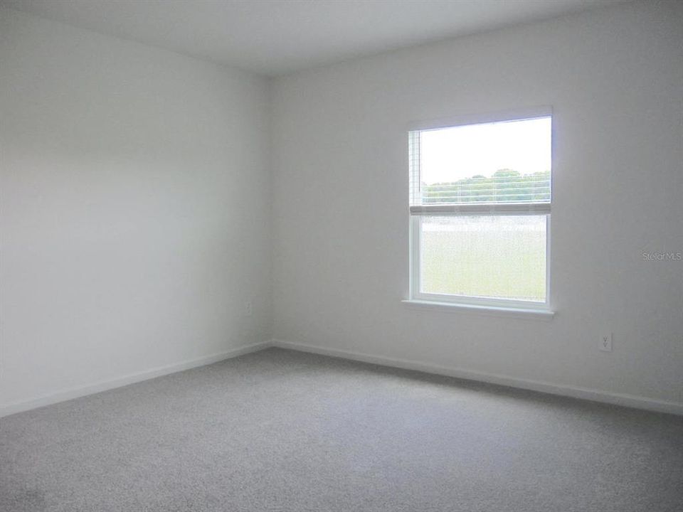 For Rent: $2,200 (3 beds, 2 baths, 1740 Square Feet)