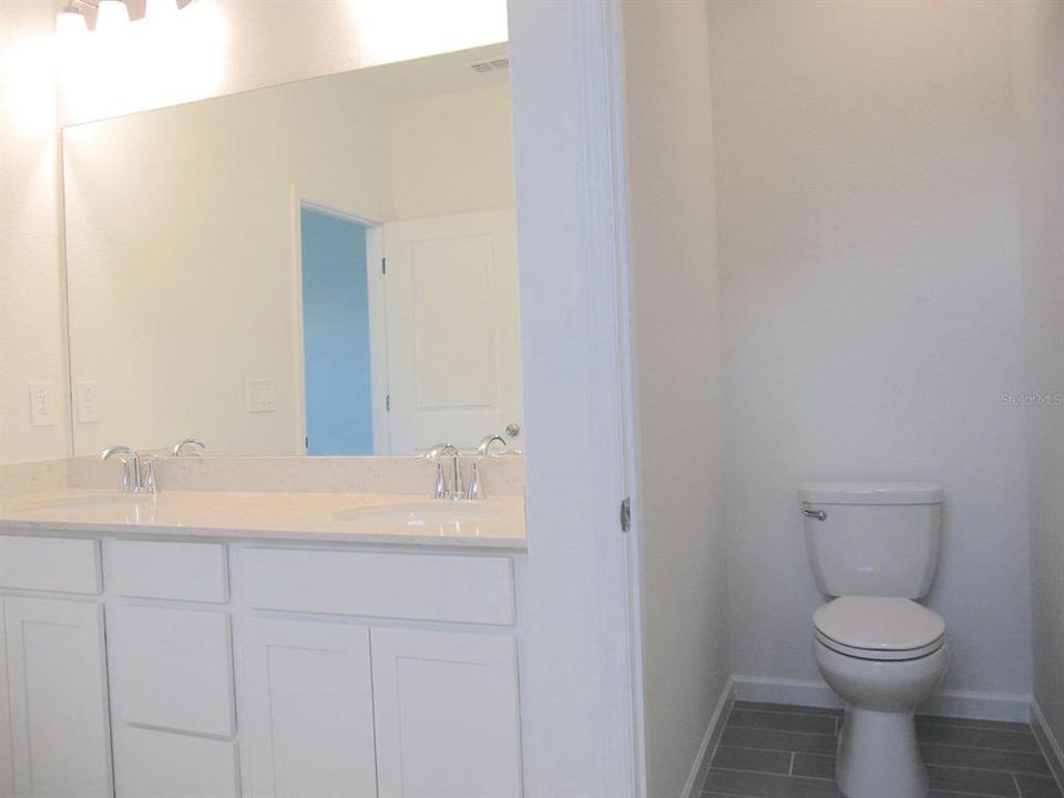 For Rent: $2,200 (3 beds, 2 baths, 1740 Square Feet)
