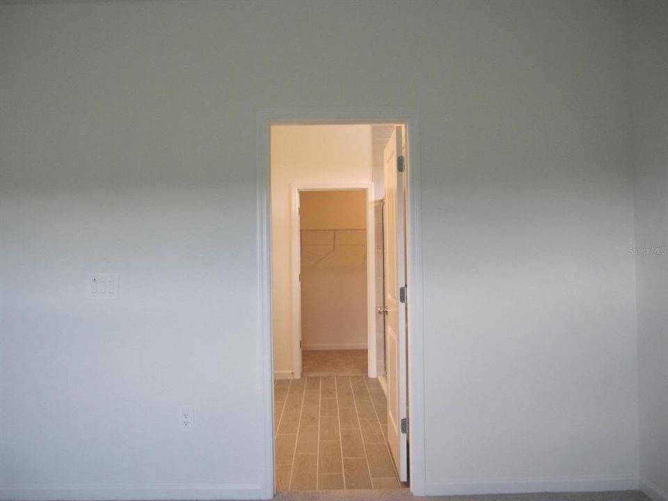 For Rent: $2,200 (3 beds, 2 baths, 1740 Square Feet)