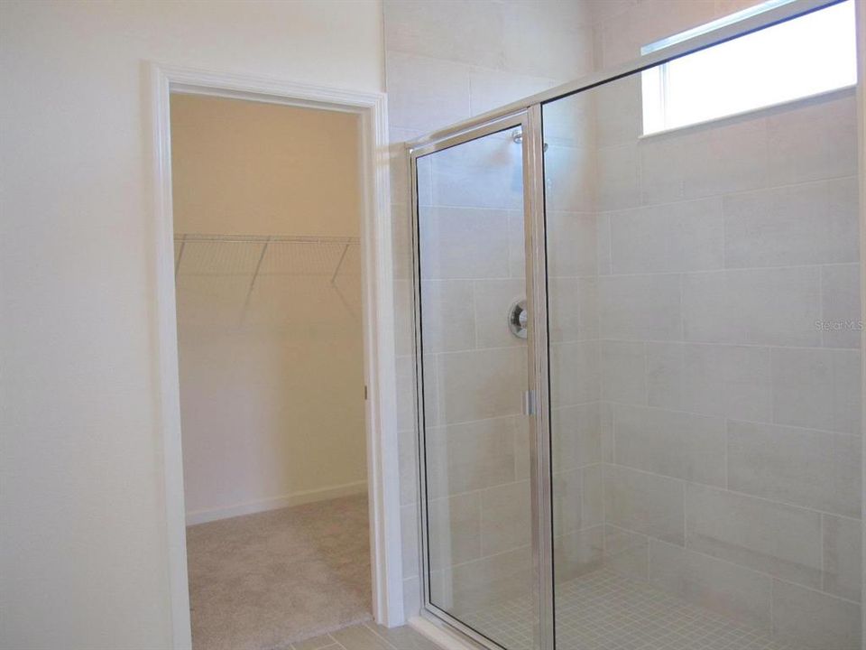 For Rent: $2,200 (3 beds, 2 baths, 1740 Square Feet)