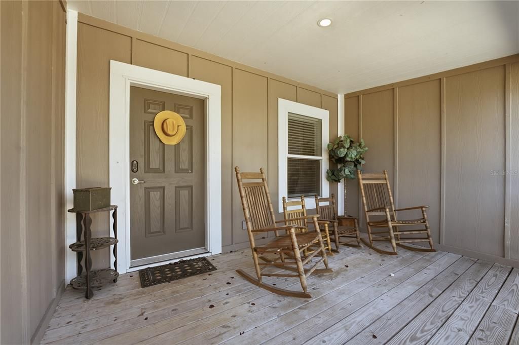 For Sale: $710,000 (4 beds, 3 baths, 2594 Square Feet)