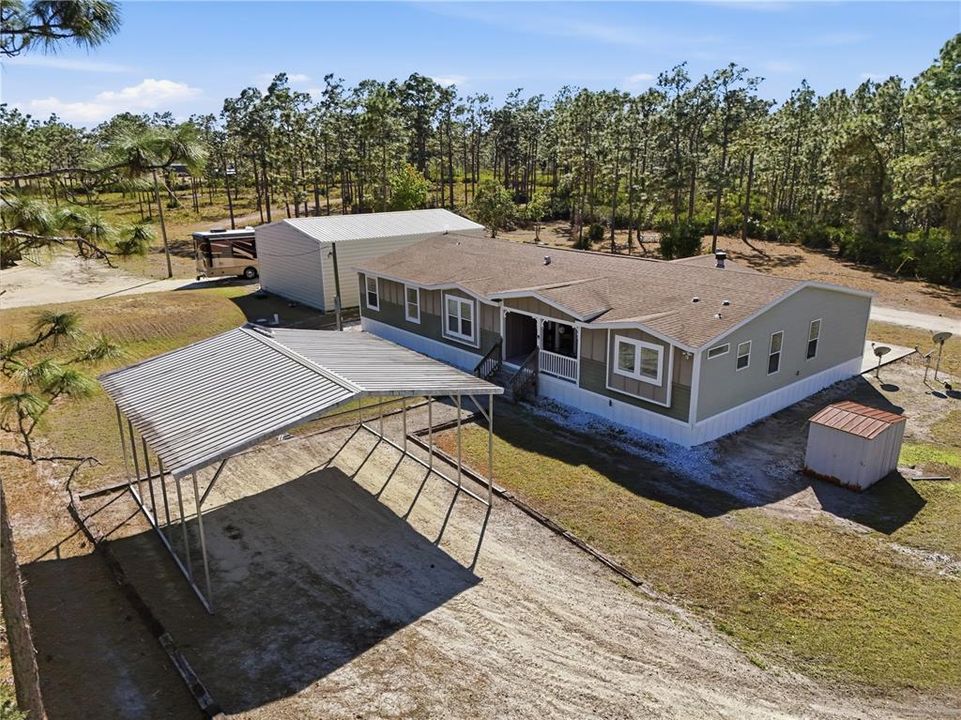 For Sale: $710,000 (4 beds, 3 baths, 2594 Square Feet)