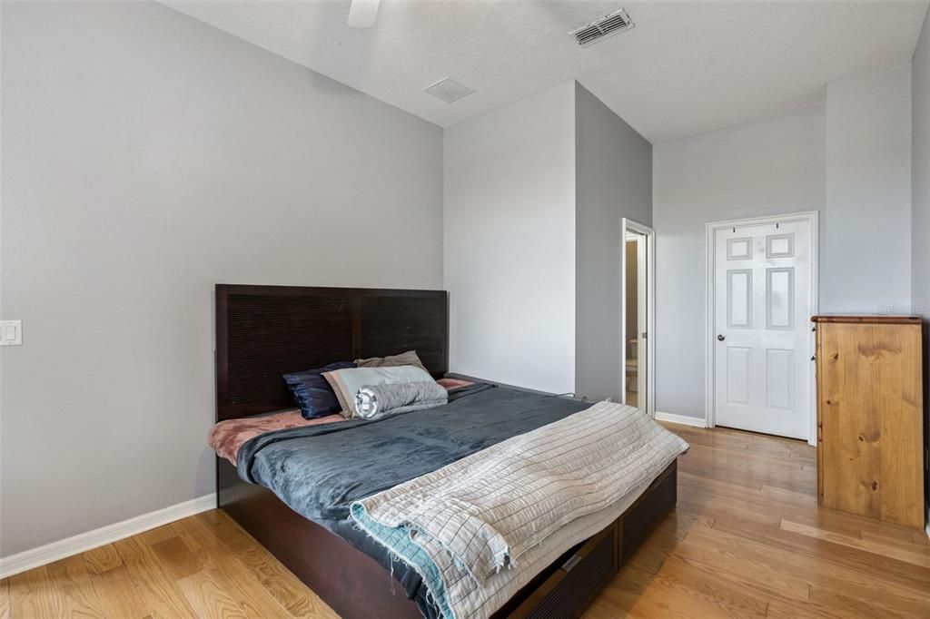 Active With Contract: $459,990 (3 beds, 2 baths, 2388 Square Feet)