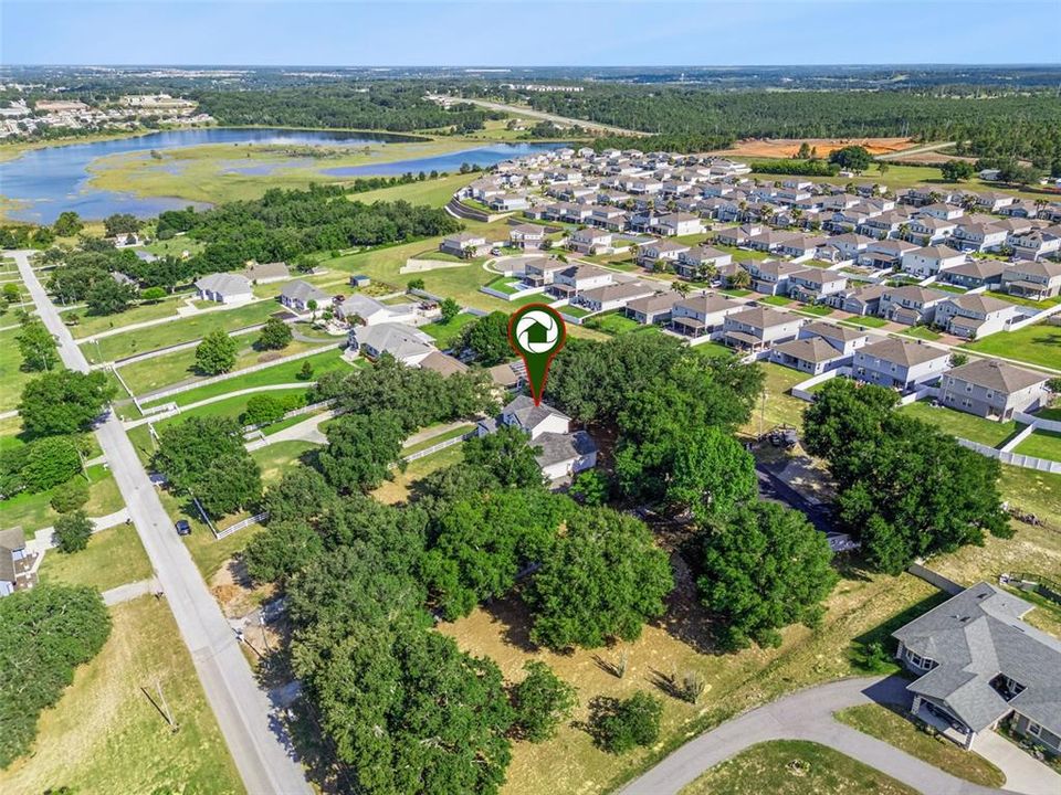 Active With Contract: $459,990 (3 beds, 2 baths, 2388 Square Feet)