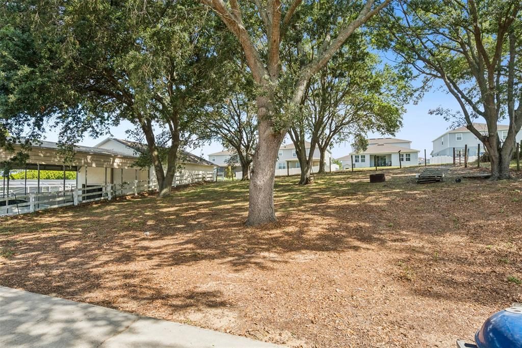 Active With Contract: $459,990 (3 beds, 2 baths, 2388 Square Feet)